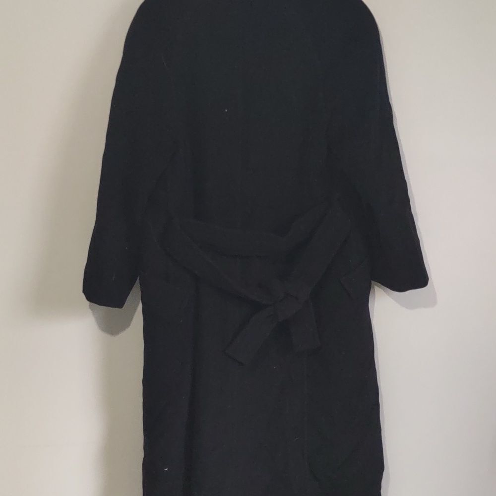 Elegant Black Pea Coat for Women - Picture 8 of 10